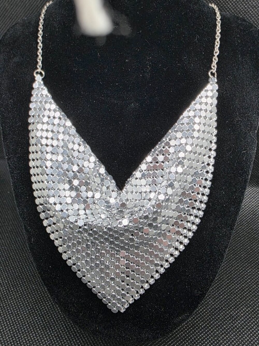 Vintage Style Silver Tone Metal Mesh Bib Statement Necklace 18"-20"